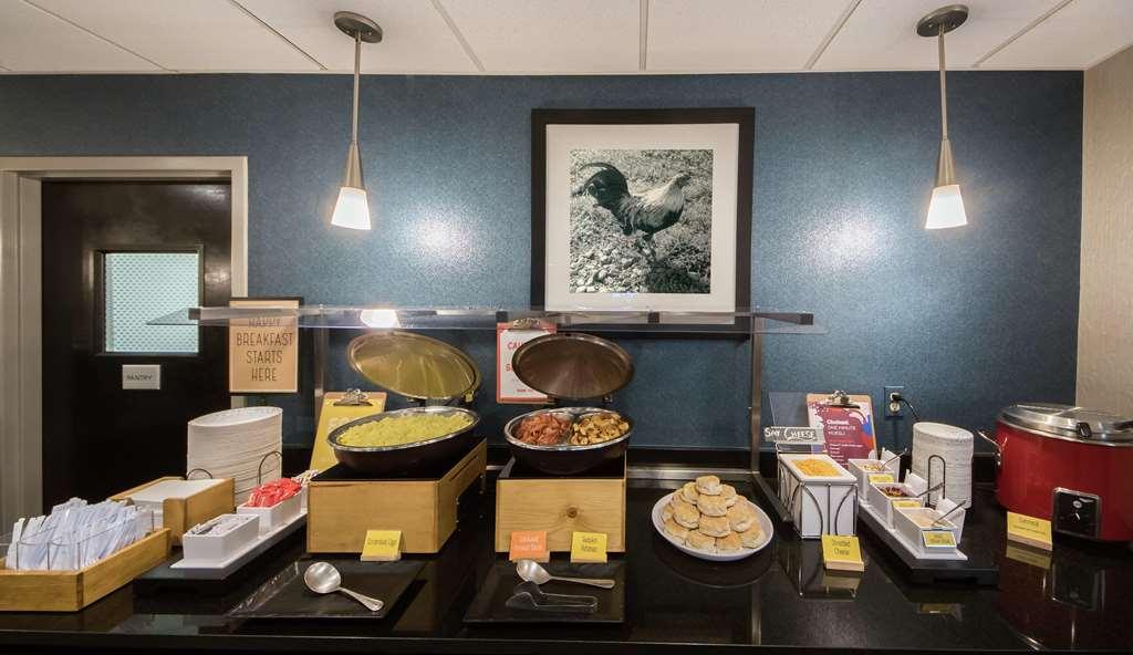 莱克兰汉普顿酒店 餐厅 照片